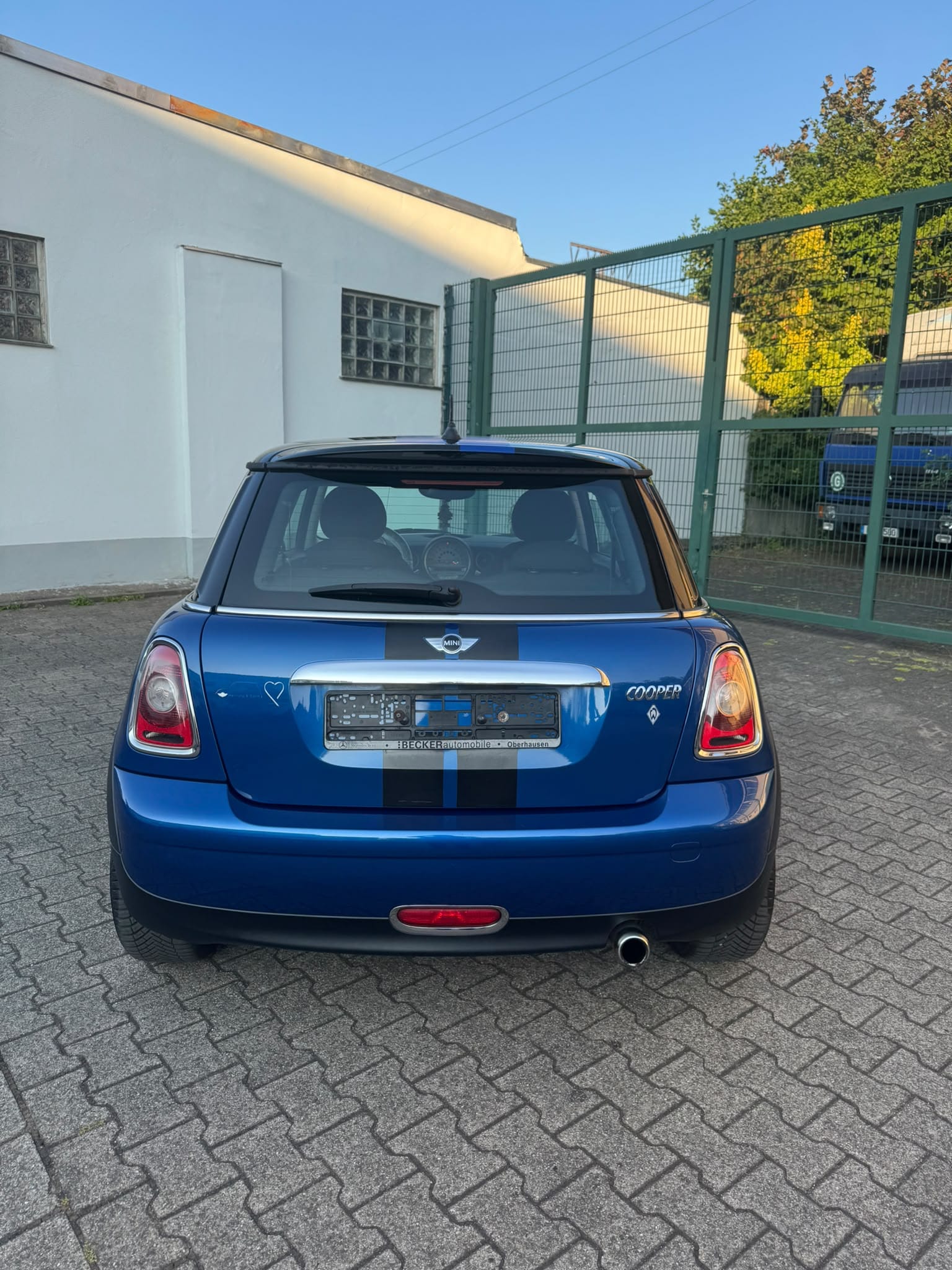 Mini Cooper One nach der Fahrzeugaufbereitung